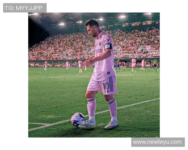 德保罗社媒关注雷吉隆罗马诺透露其将加盟迈阿密国际