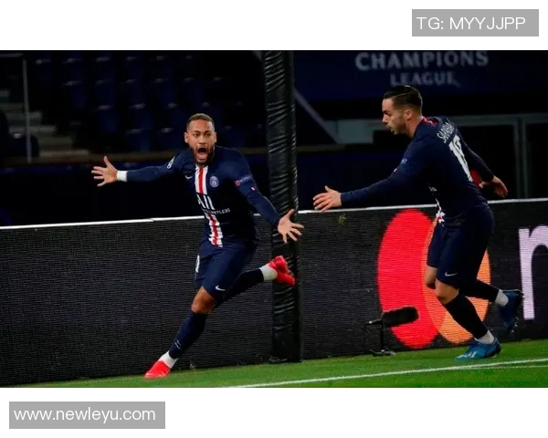 克尼佩尔上半场表现惊艳四号秀10中6三分5中3轻松砍下17分4板2助