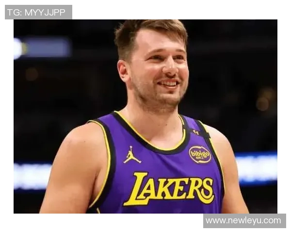 东契奇揭幕战狂砍40分成队史第三人追平科比贝勒辉煌成就