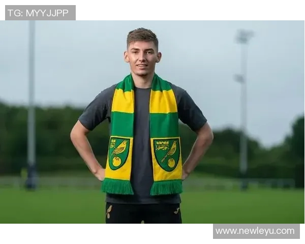 法兰克福和英超多队关注巴黎17岁小将扬吉尔的转会动态