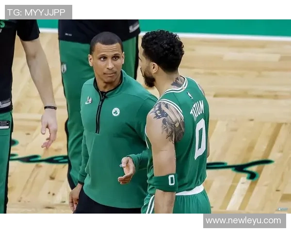 塞尔维亚教练点评绿军马祖拉：敢于批评核心却懂得把握分寸